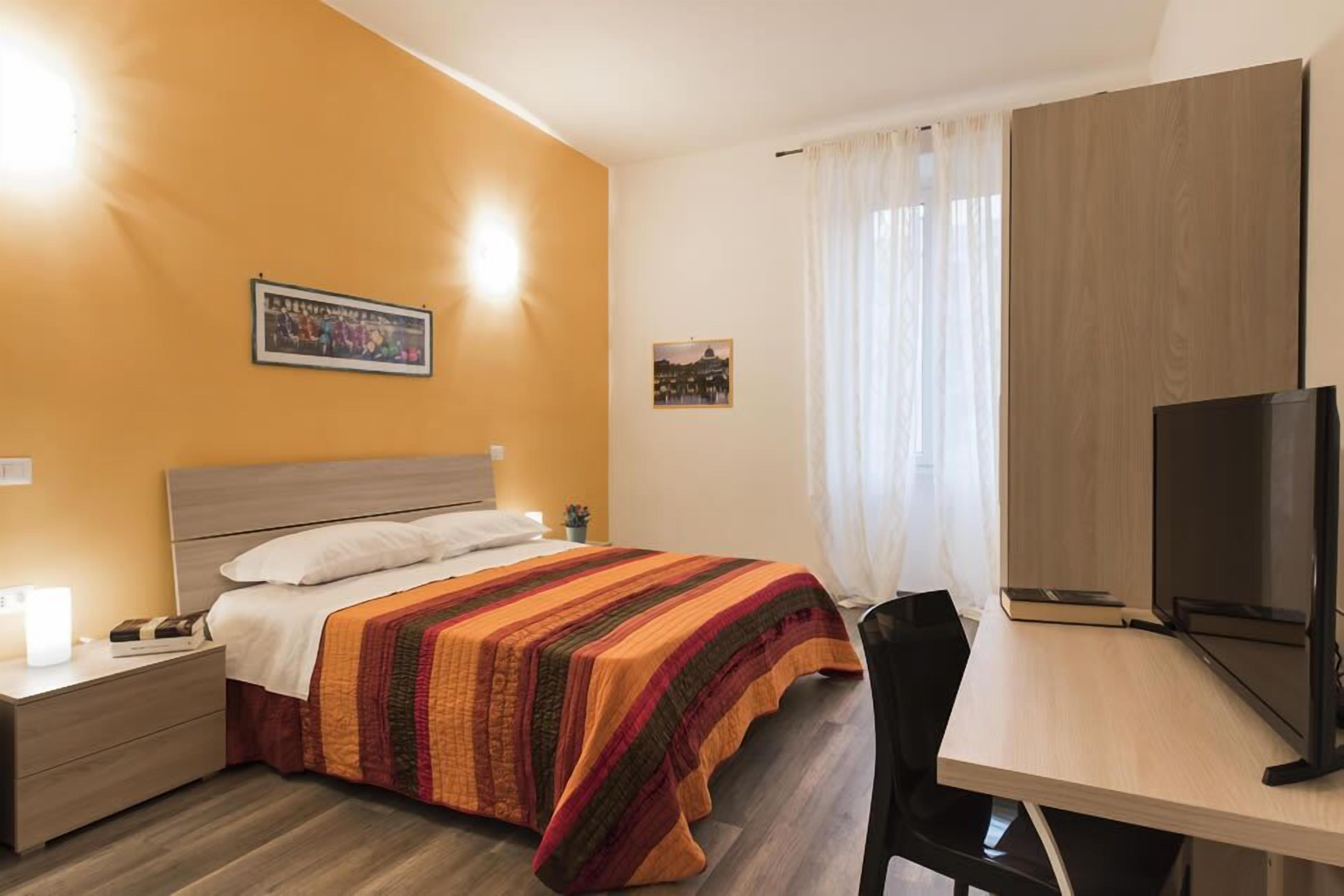 Holidays In Rome - Guesthouse — Photos 1